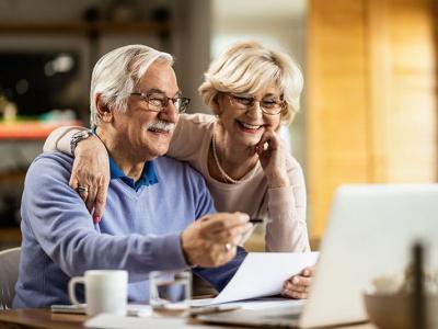 Older couple with laptop