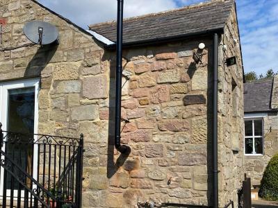 stone cottage with flue
